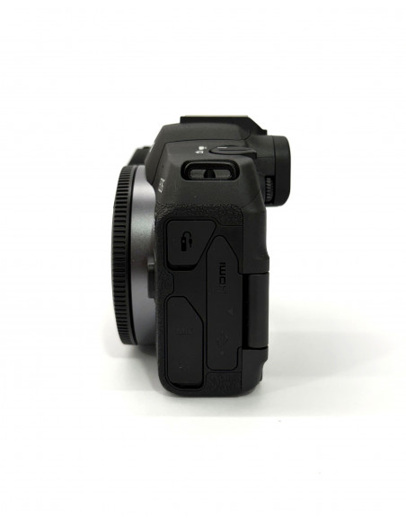Canon EOS R8 Body