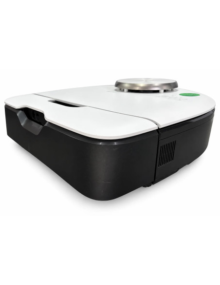 Vorwerk Kobold VR7 with CB7 charging station